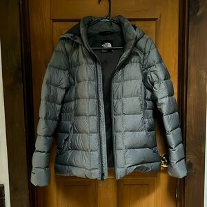 ⭐️sale⭐️ get ready for winter🫣 north face women’s winter jacket 🧥 🖤